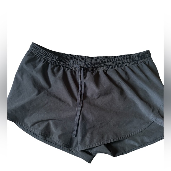 Old Navy Active Women’s Black Drawstring Running Shorts with liner Size Medium - Picture 9 of 9